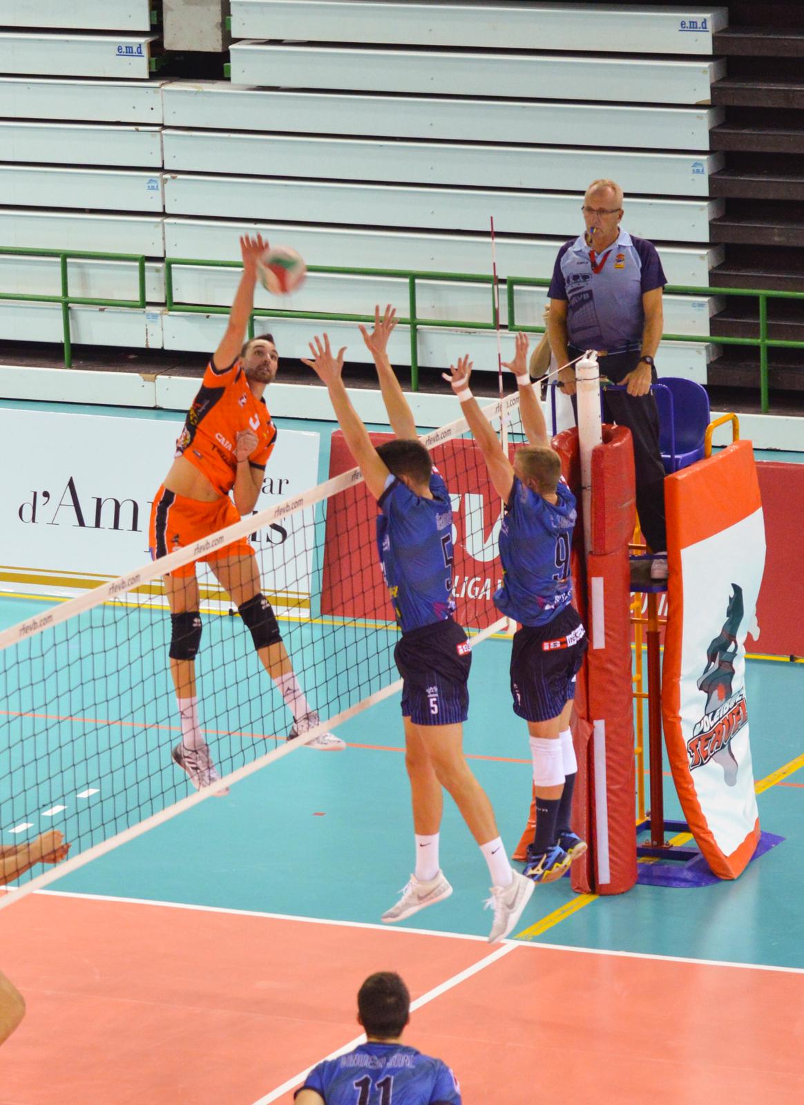 61823AD9 8E3A 4A36 81B2 EB40FD4F478C