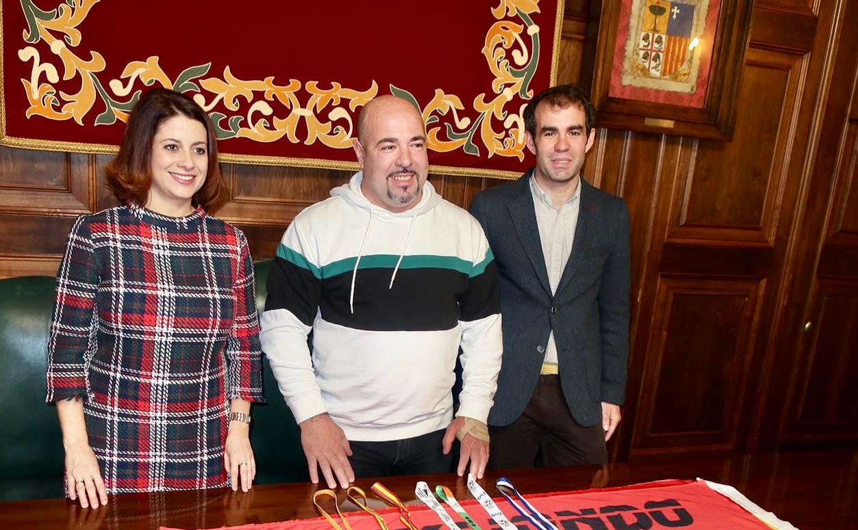 66C7E85F ECB4 4EE3 9272 42E3F99064B8