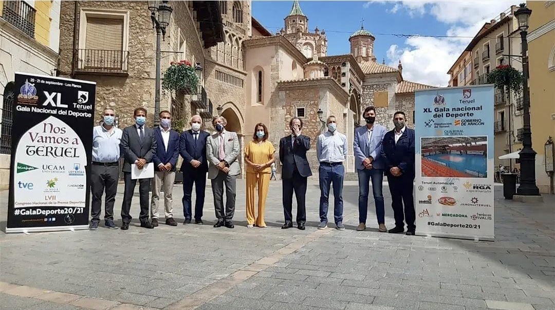 724BE80B 1A34 42A9 B7E9 3B983F7193ED