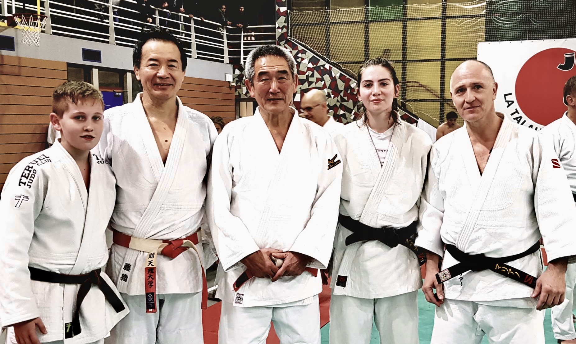 77909BAE 268B 4186 A5B6 EE7E94EB9CB8