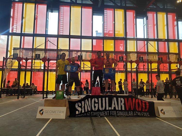 7800334C F2E1 4210 B0E6 681DA58CBB86