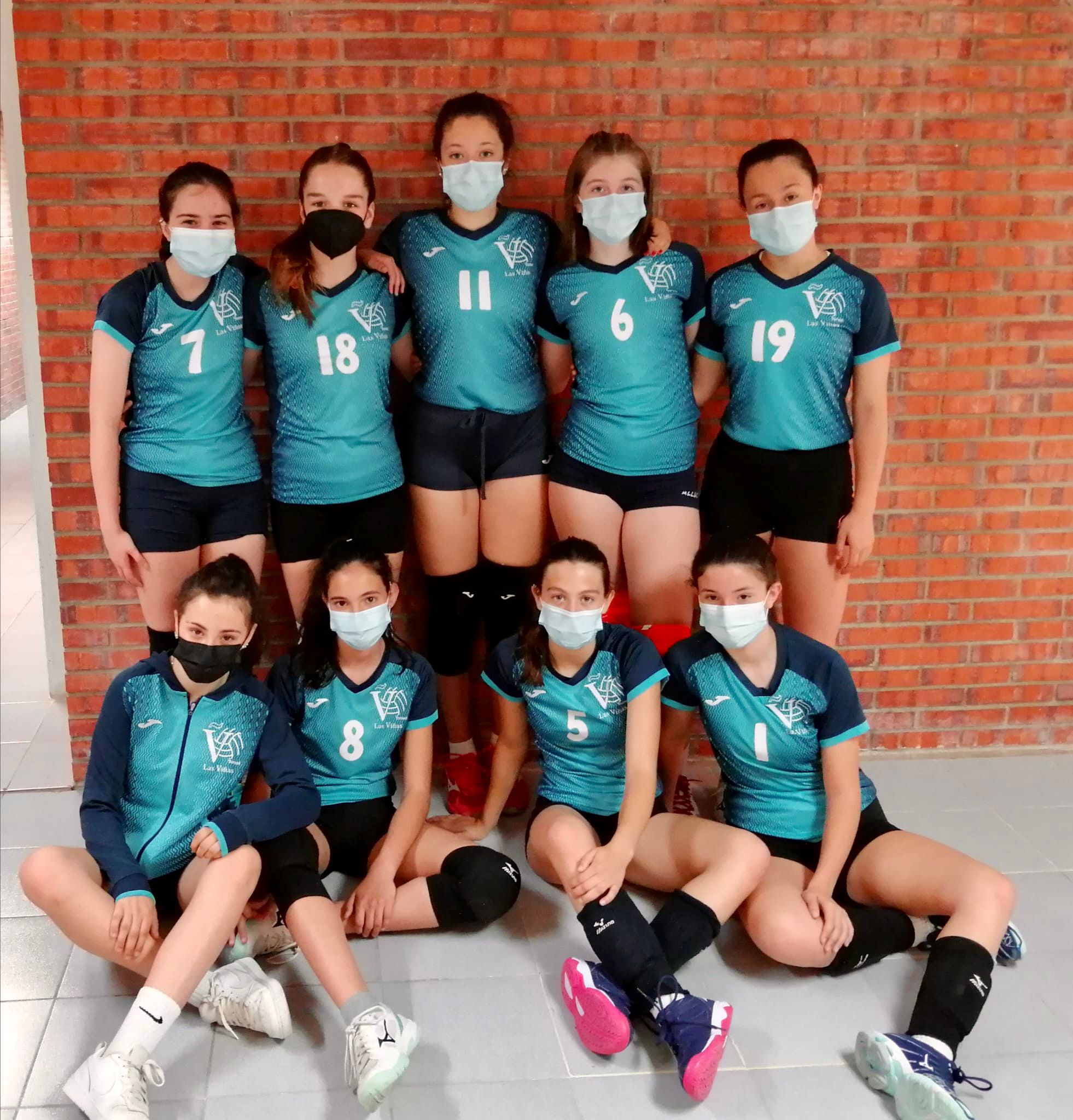 7990868C EB38 4902 8C00 C30773A5A444