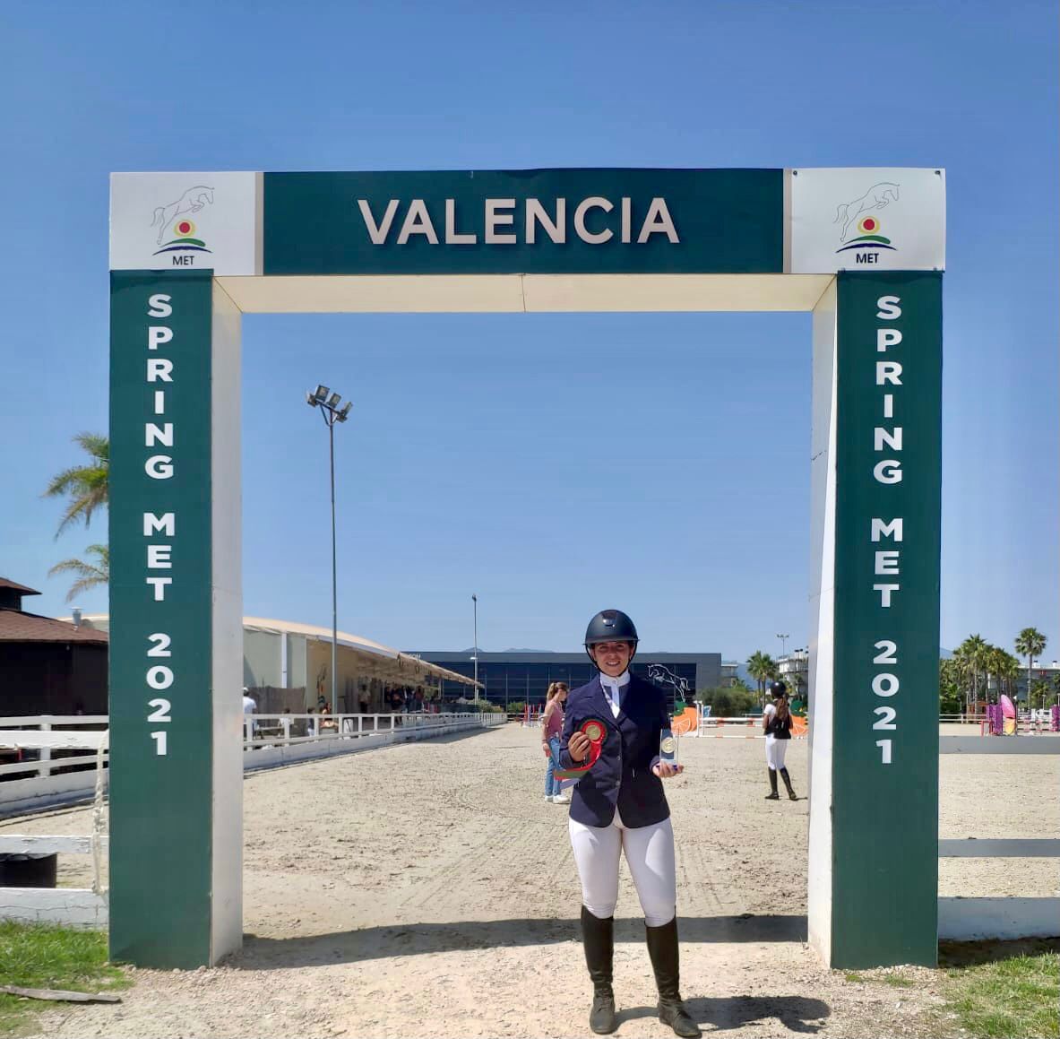 7BF11DC3 9DAE 4CEF 8827 47CE6DBD9E79