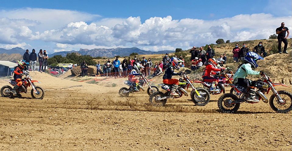 807308A5 85A2 454A B553 F825C3F5ECE2