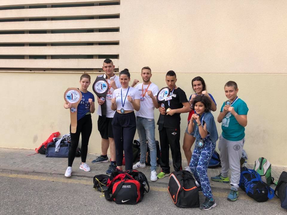 87531040 E921 4179 BE12 BE950A494630