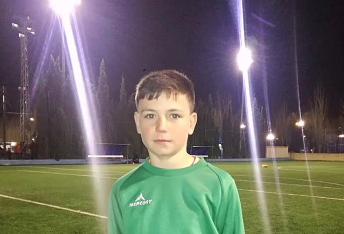 87AD3EA5 BE32 45E4 8FD0 FA52919D48AA