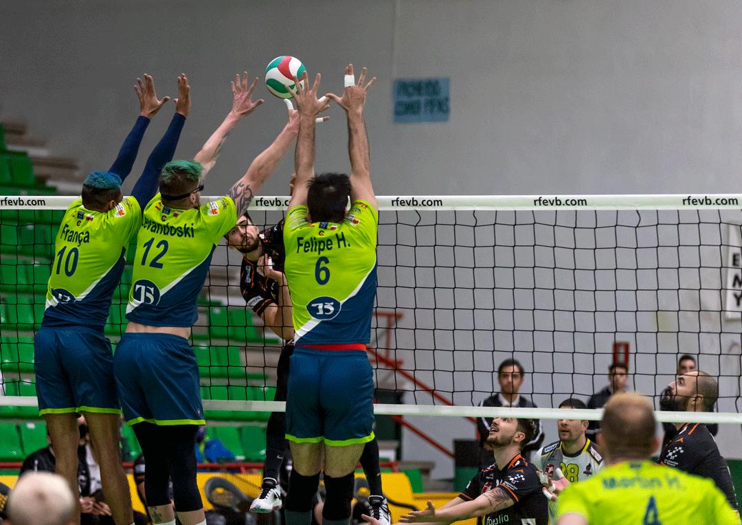 8CFBAEC6 1653 417E 8690 8E1C88CD7032