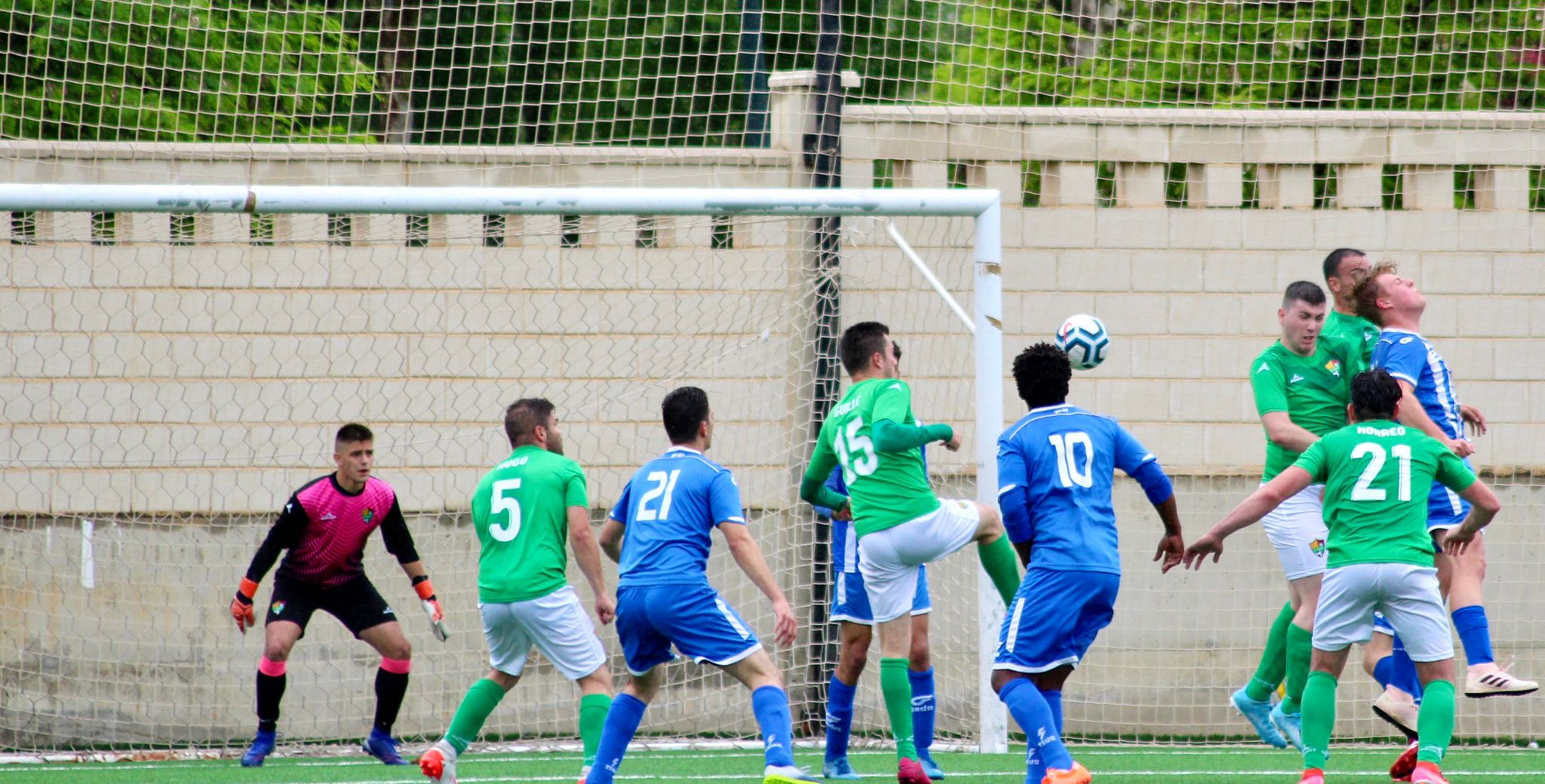 8D03D637 9C33 4B26 9078 DFD6EE763CAE