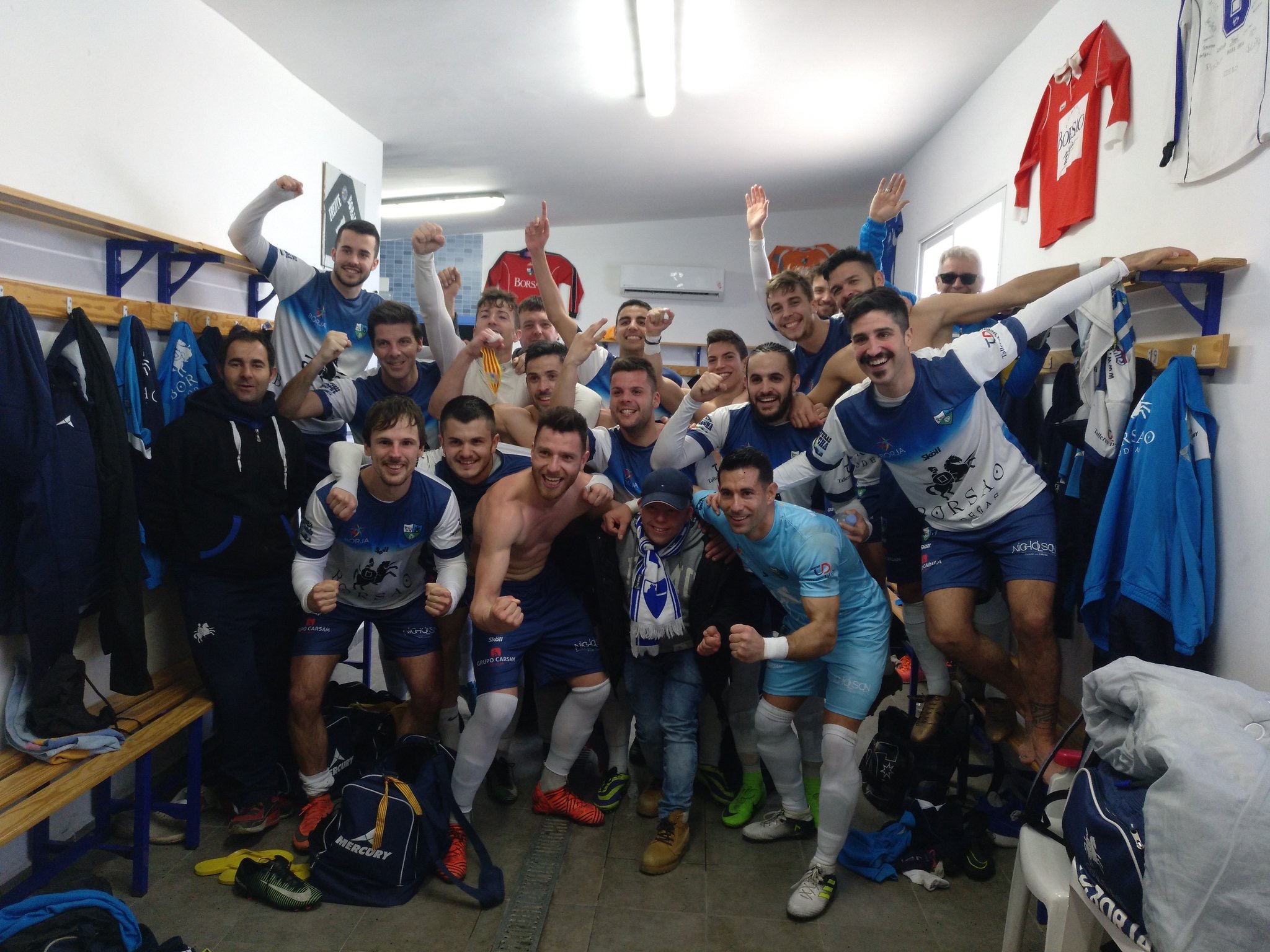 903D4909 838F 4FFE 898F AF7514C1EED0