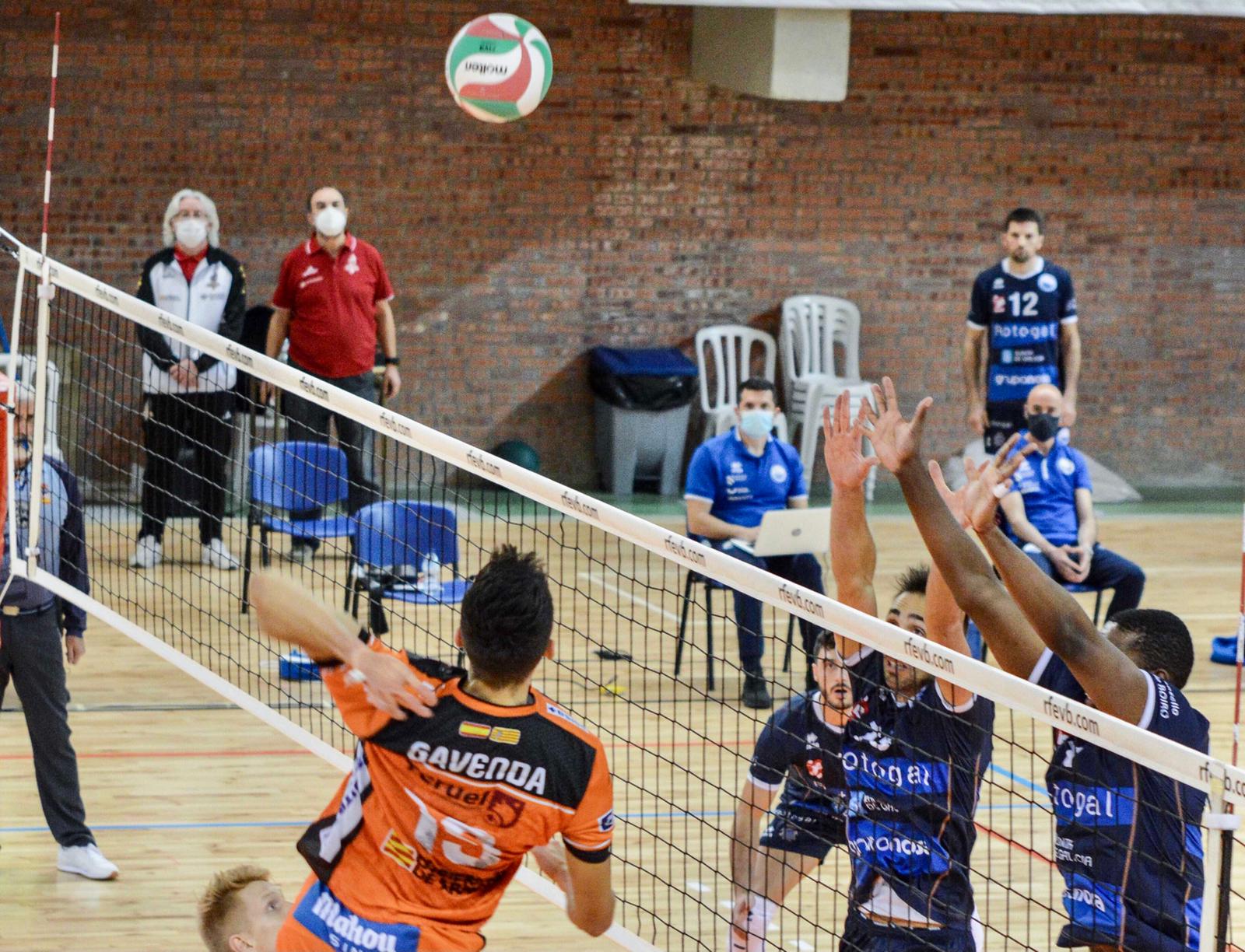 9B6A3555 58FD 4A0F A928 9ED381BEF172