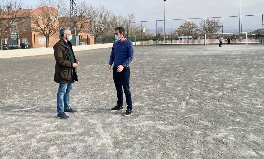 9C8307DC 114D 4204 816E A7F66BFB8998