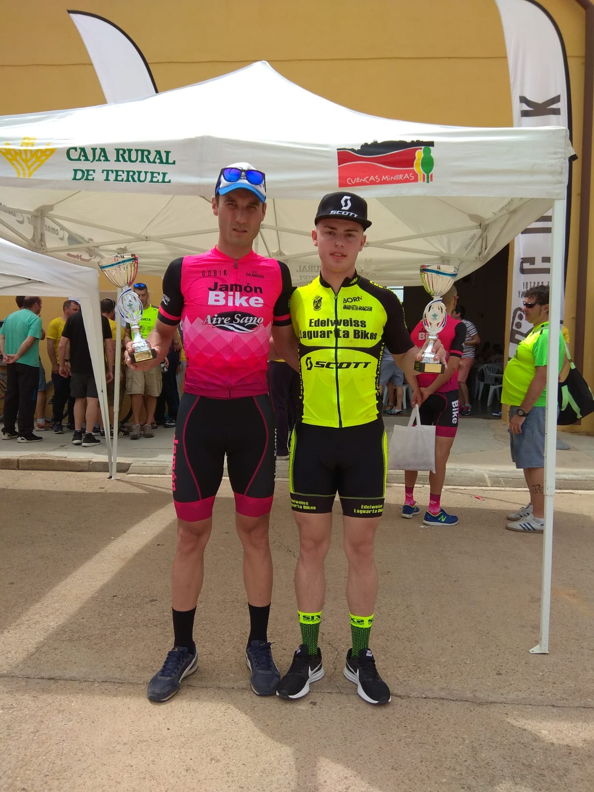 9FB47201 0D6E 455F B18B F30E426733C4