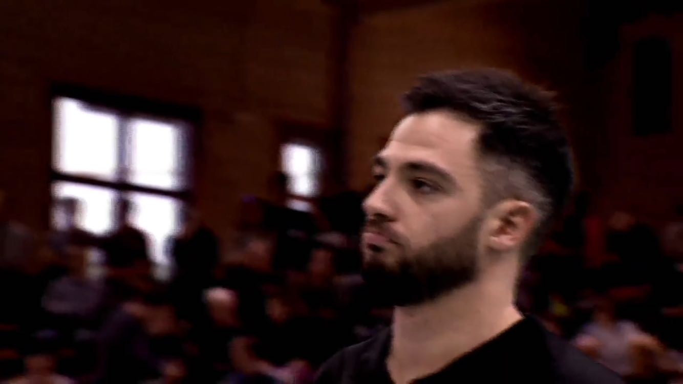 9FB55FCC 8642 46A0 B4F7 15312211C057