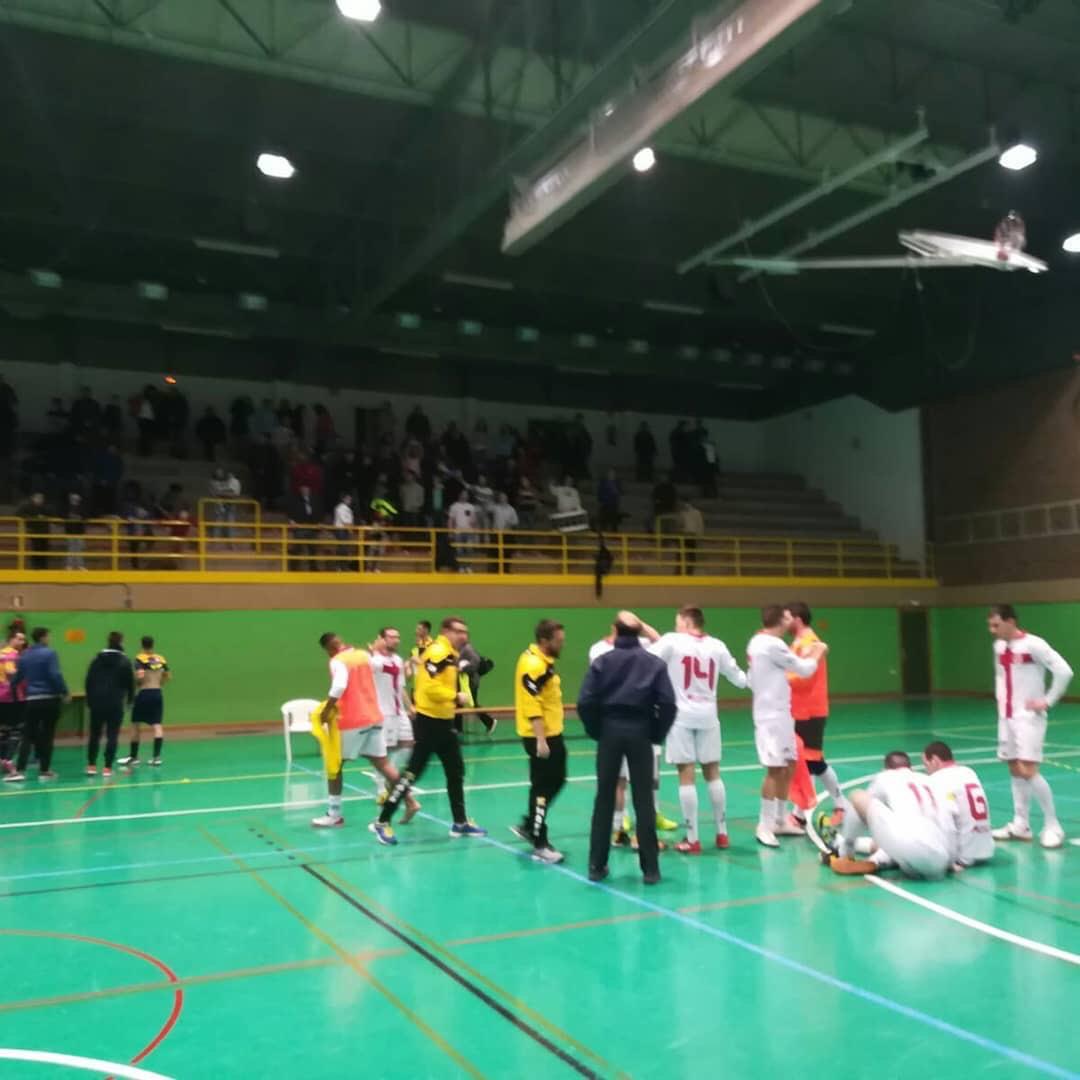 A2B947E6 746E 4A8B B852 0FB049937002