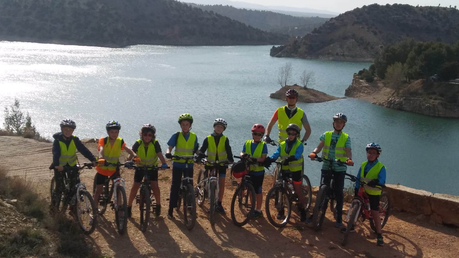 A8EBC9BF 2933 4DEC 9E9A A341E1A3E1DD