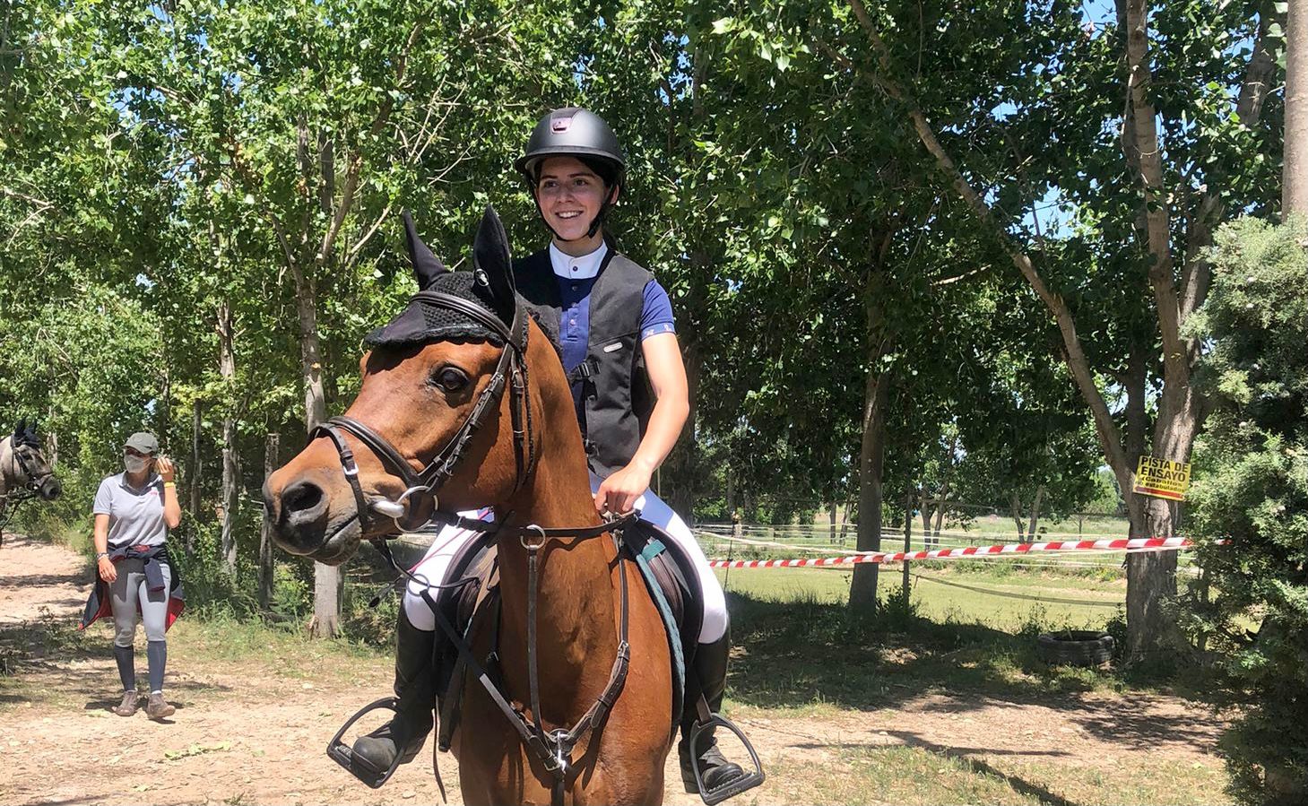 A8FB5688 9464 4F77 9098 6FC6A1667F67