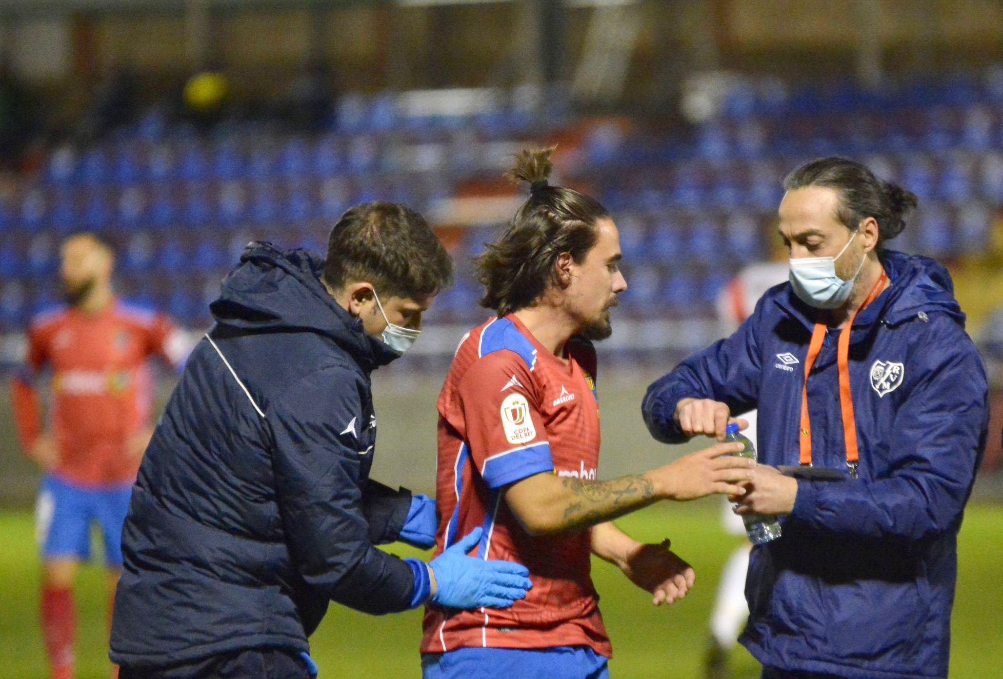 AE0C097F 12D6 46D6 BB71 097CCAC323A0