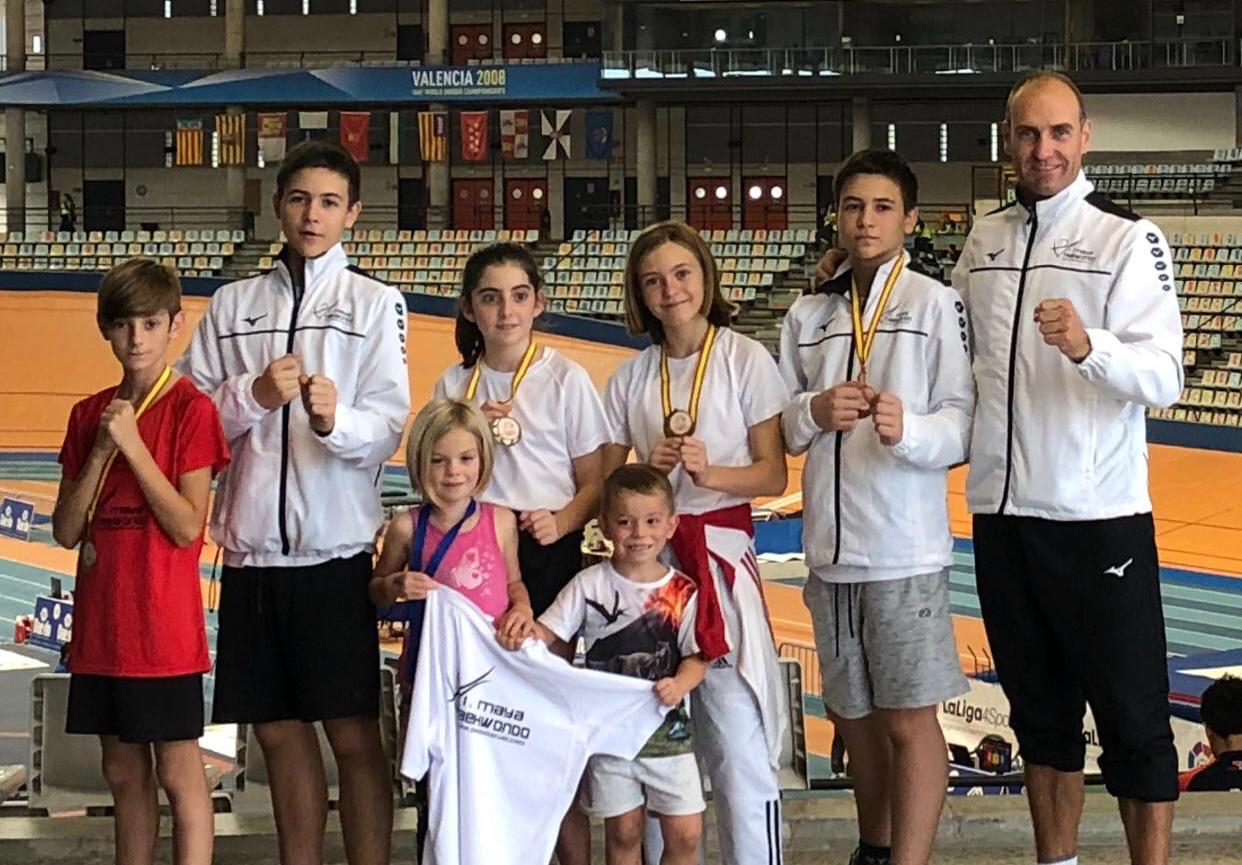 B8C064DB A507 4E85 9814 D70232AE866D