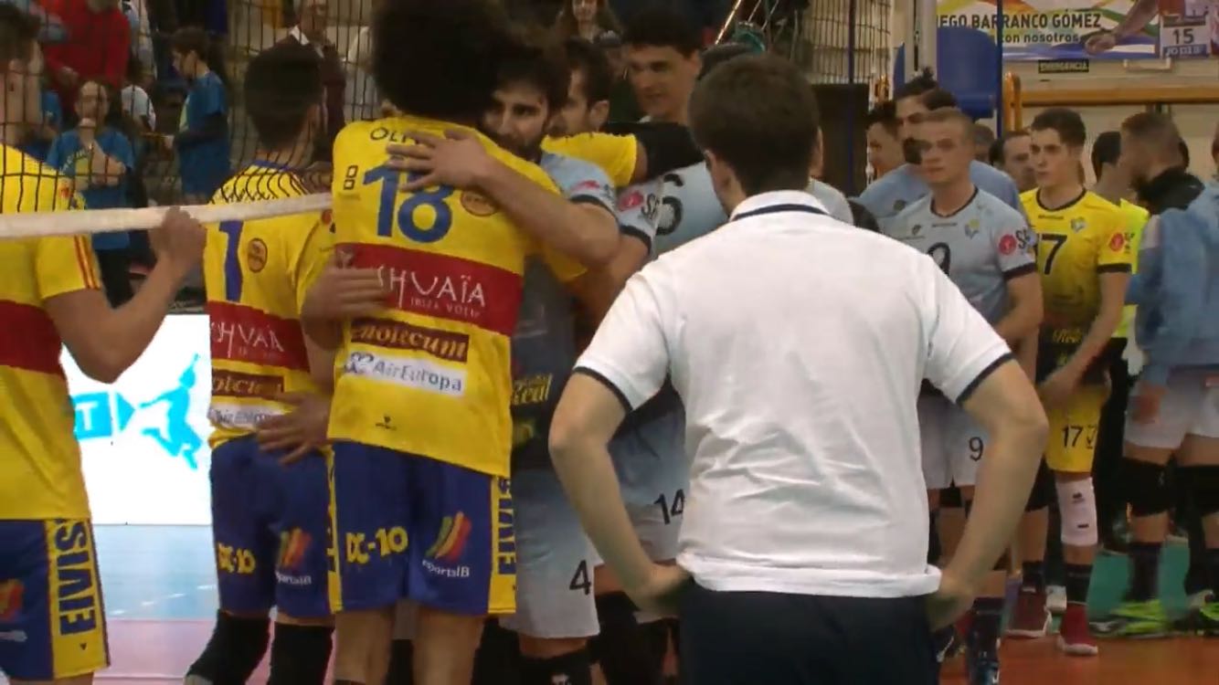 C3965AF8 5604 49C6 9CB7 80413B8B4F45