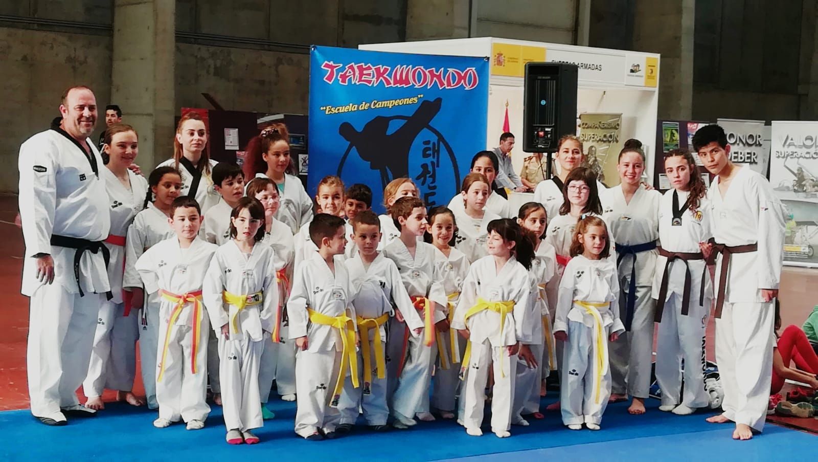 C61C41FF 1B57 42F9 AC5C EF603C50F0F3