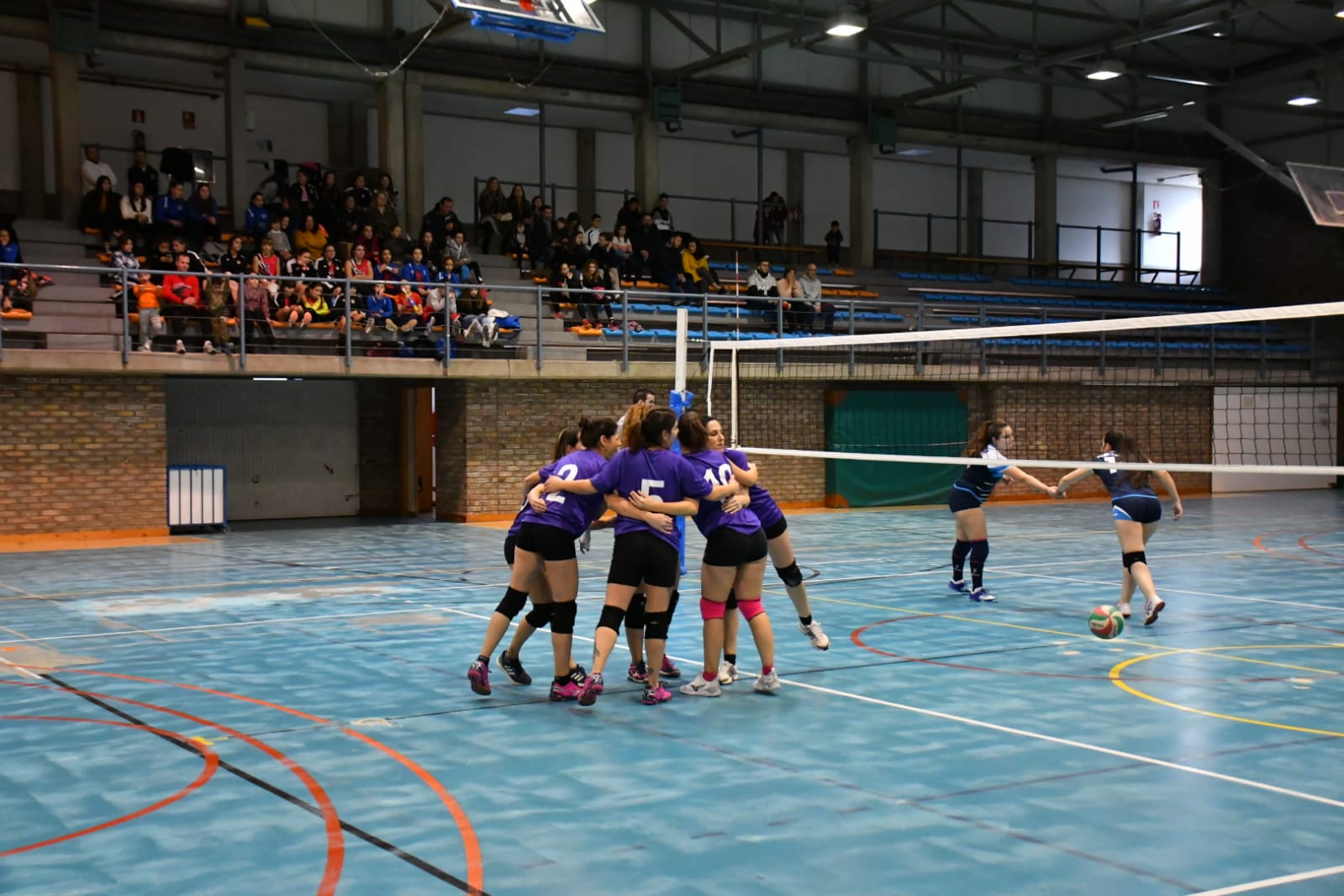 C74B4977 E13D 4E03 8867 B50E4336AE62