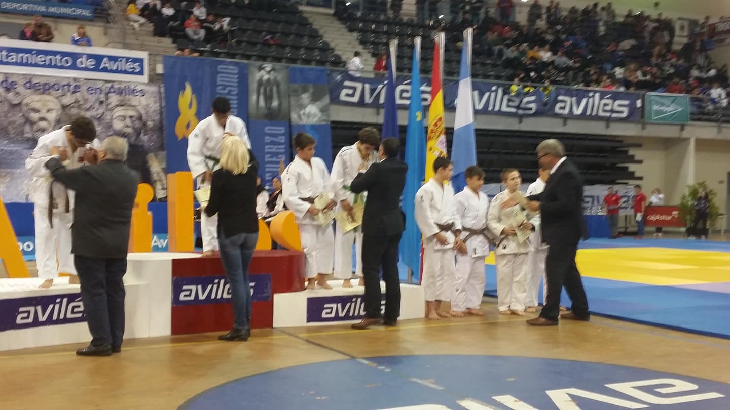 C9658E81 866B 4C69 B584 E2E4F4E31FDF