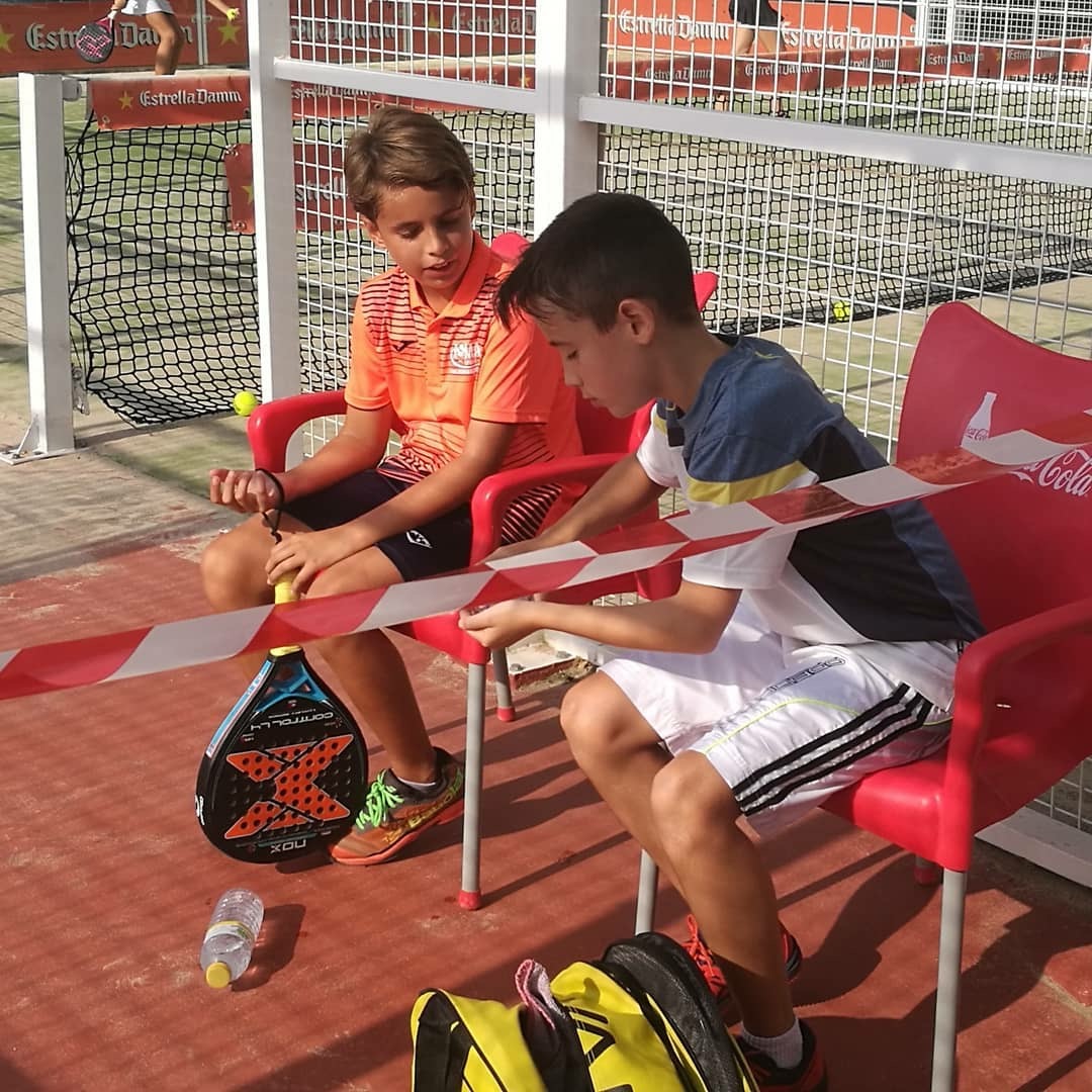 D046A8DD 4362 49F2 94C4 02E0B6F69F60