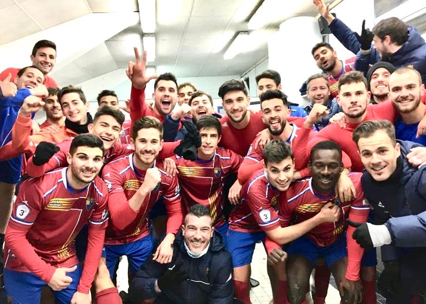 D58727B0 51DE 440C BFE4 8E97EF055443