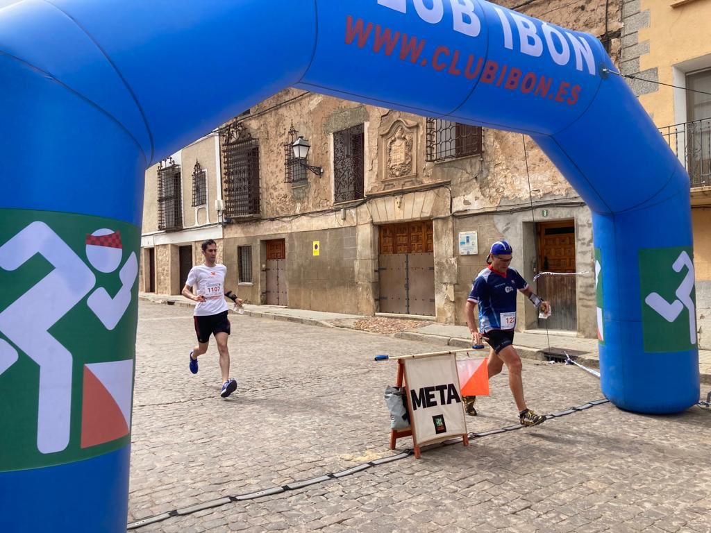 D67CD5B2 6928 47DD 9276 C36318B9FD56