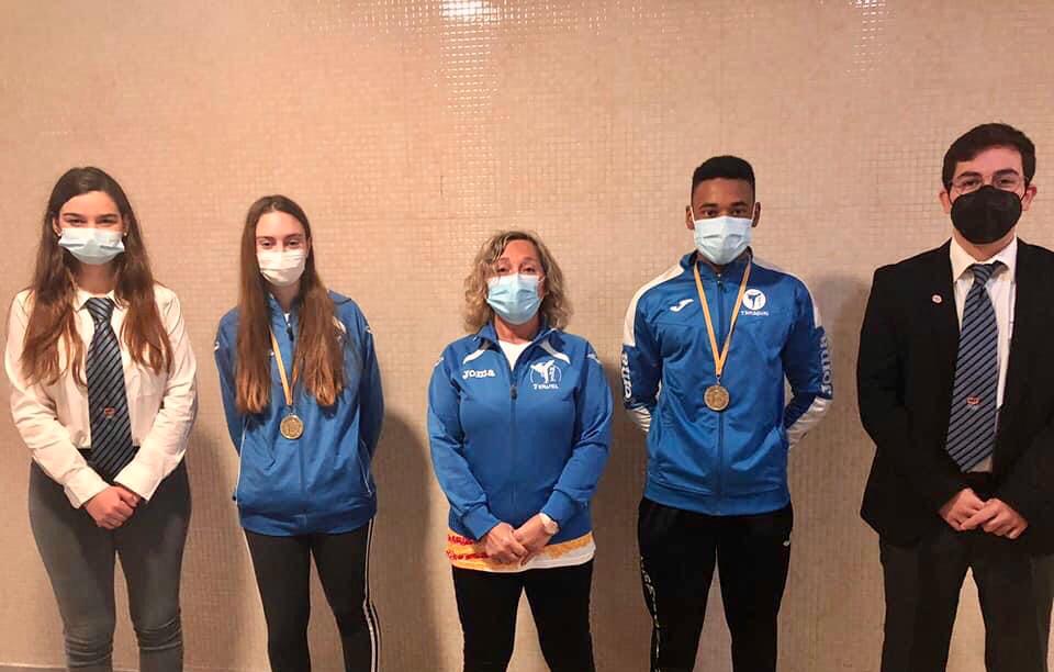 DD12779A 1161 4D96 8B68 3CEE91C2ABCD