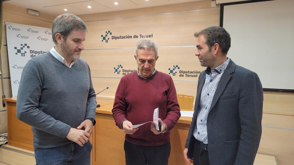 DD350A0B B5D0 4ECA 98B7 01F726D1B597