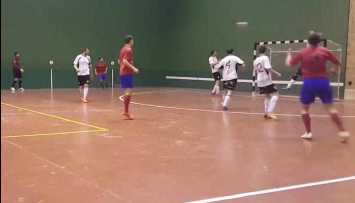 E81B10FD C754 4B6E B9E0 63A37104A90D