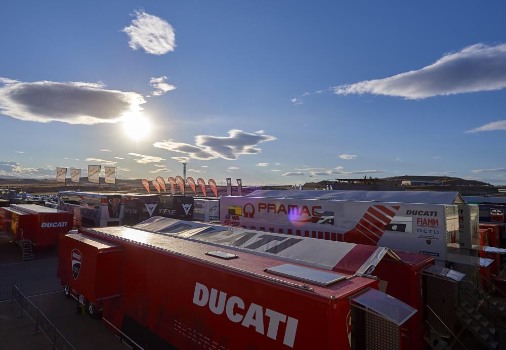 EBBBEAAB 6AF6 446B BAF6 1BEFBC292F3B