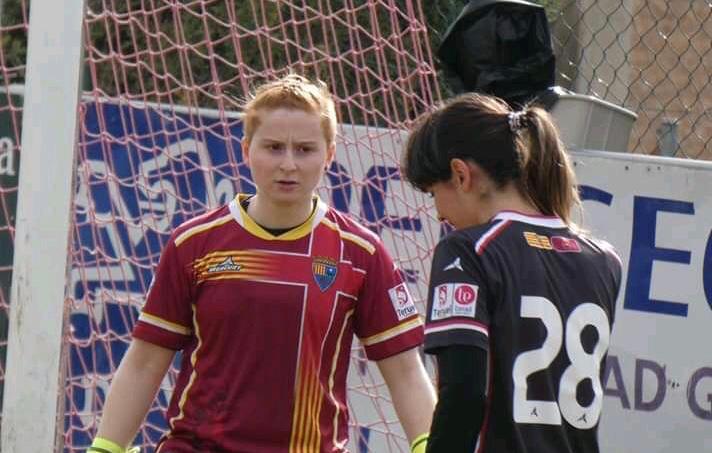 EEB1F7D1 1BEF 4FAF 989F 8B853D6D57DF