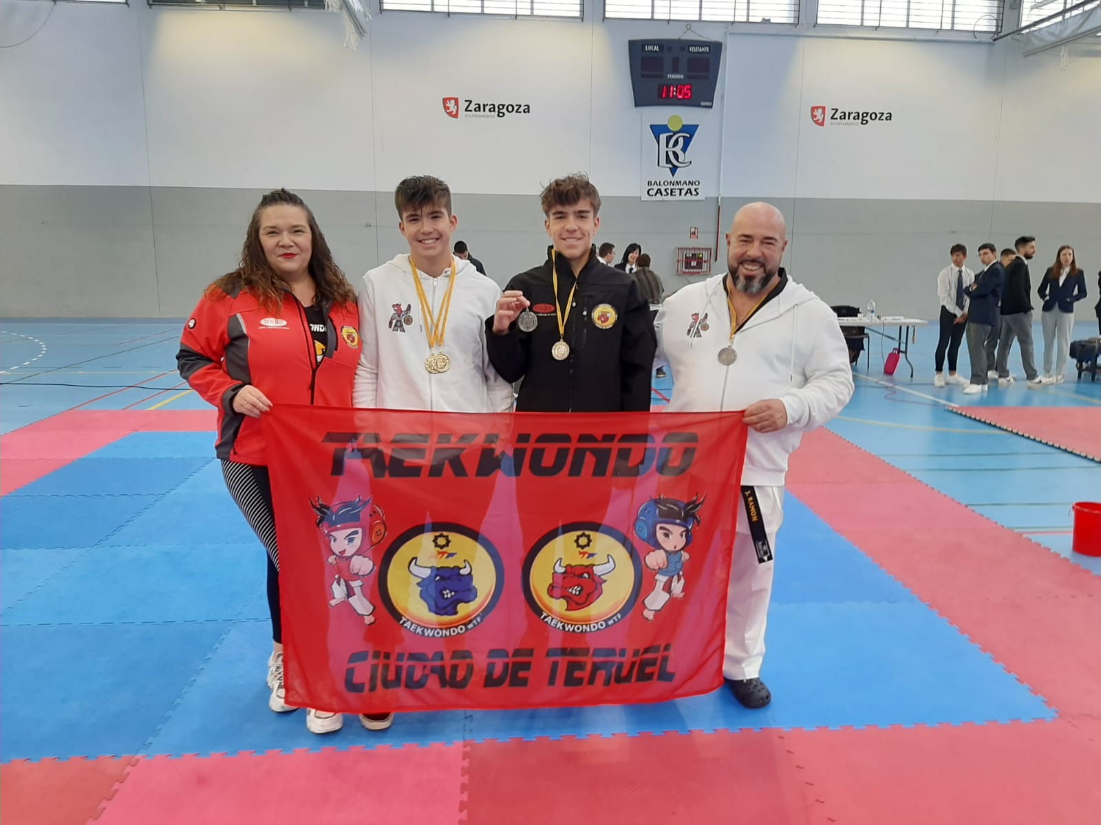 3009B354 00AB 43A5 9549 F7F099957FC1