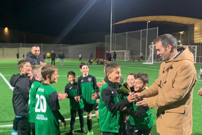 33EF9429 EF74 4C8E A4AE F900BC3F98FB