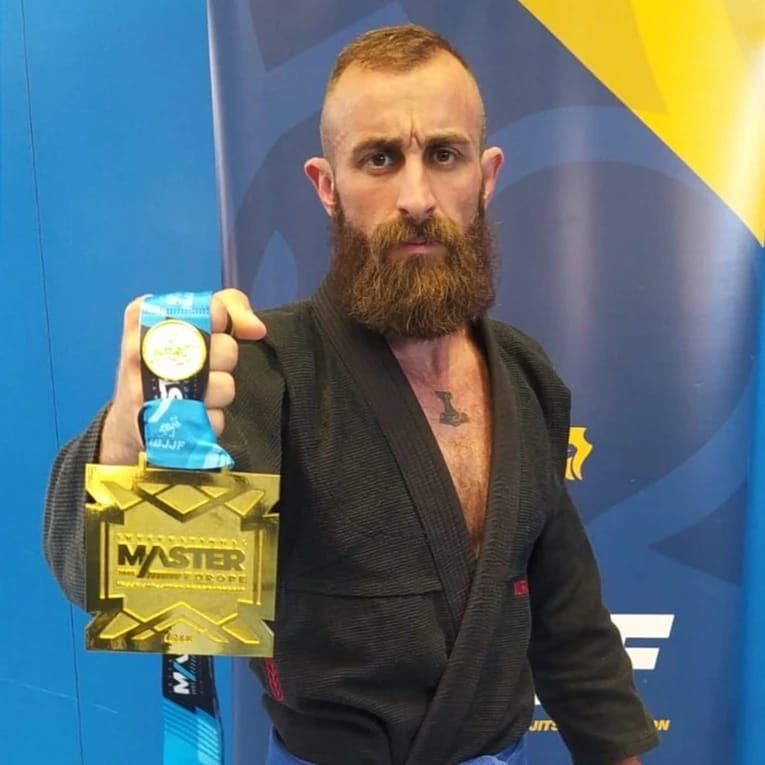 35BD031B 72E4 408A BAD0 19D5504D12A5