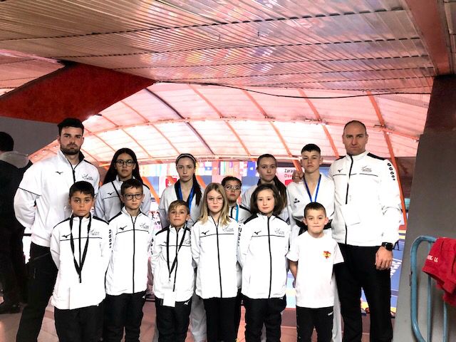 51118F38 5186 480B A335 820249C8A0A2