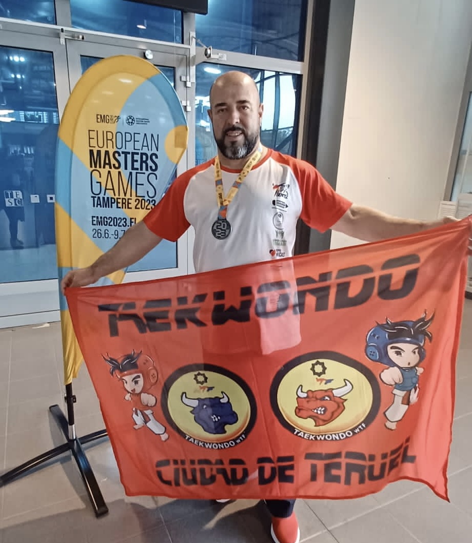 6a15b031 f4e2 4ece b68f c2951cf2f2e2