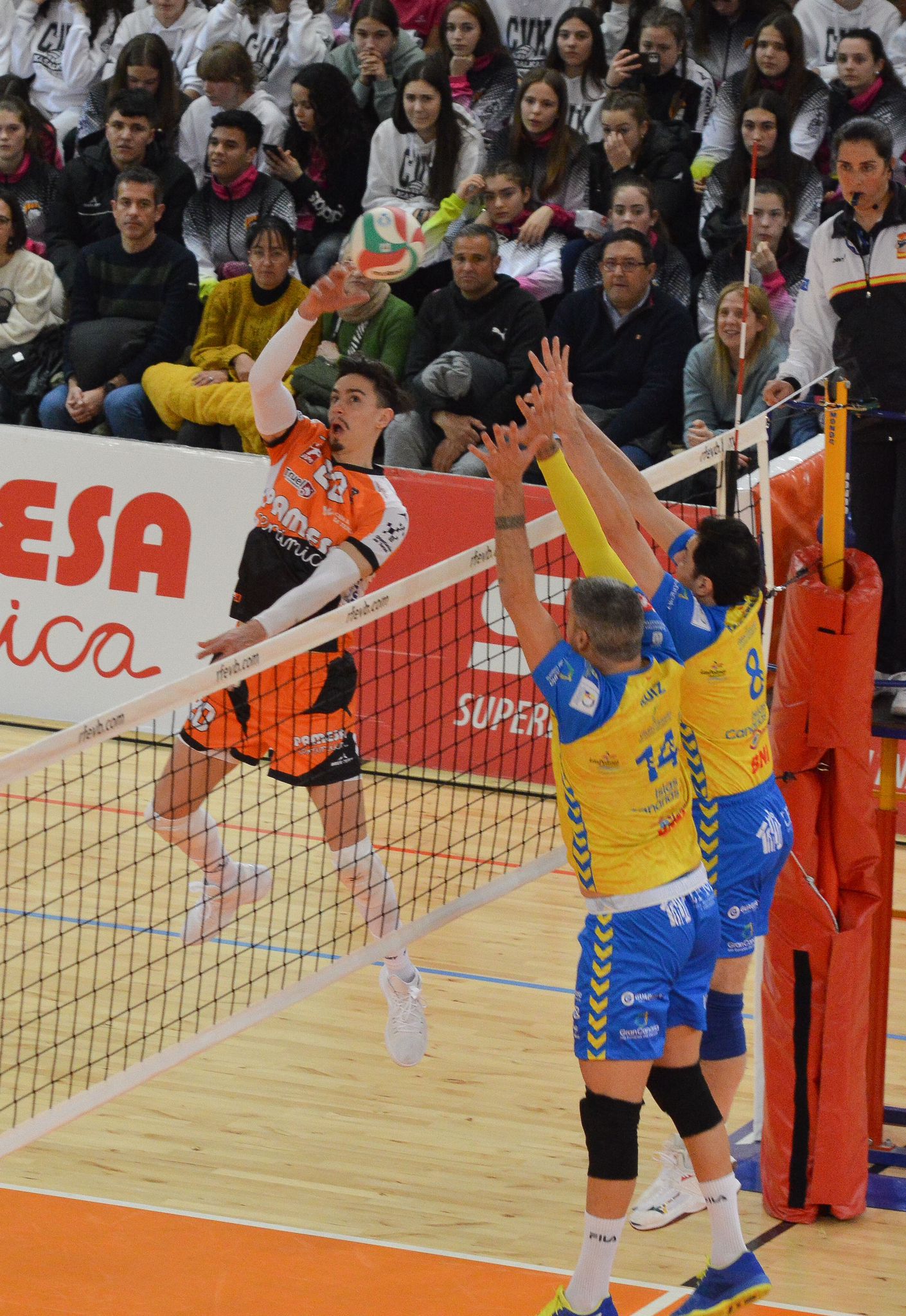 72E5D698 9A89 4D9A A4FA 829C753F3122