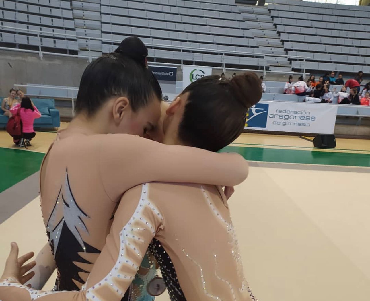 B63C5F98 9FB1 43C4 8021 53F93CFADBA5