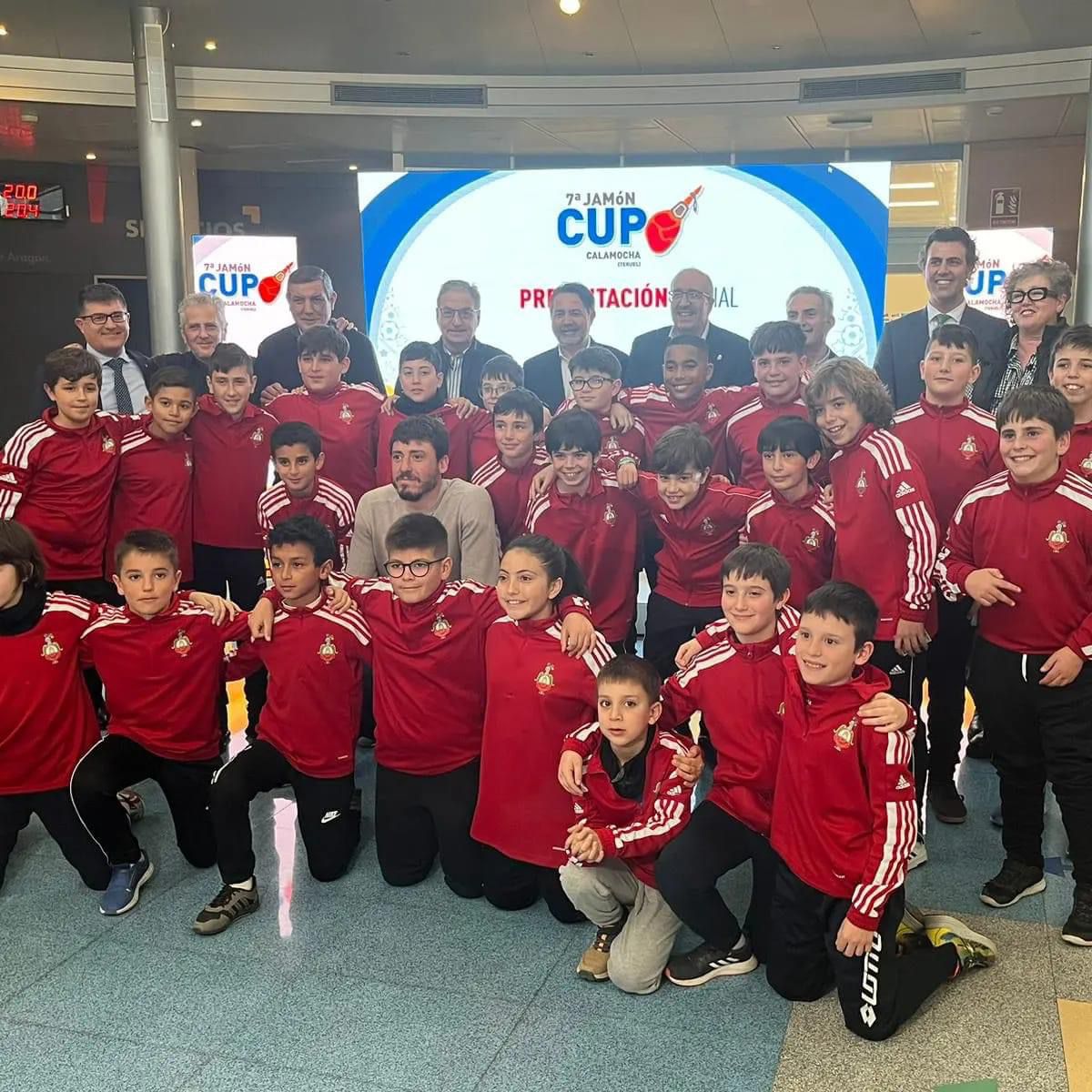 FCDAB1B4 DE6B 49E5 92D5 A4795F766CF6