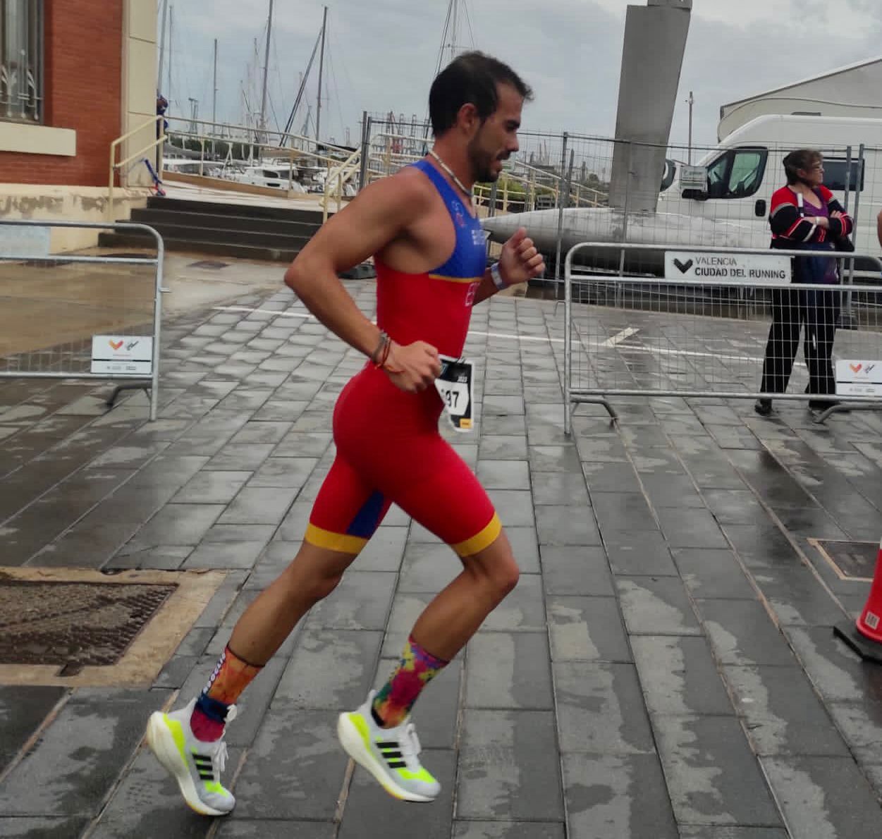 c1b5cda0 b3fd 4d06 a803 016955a785f1